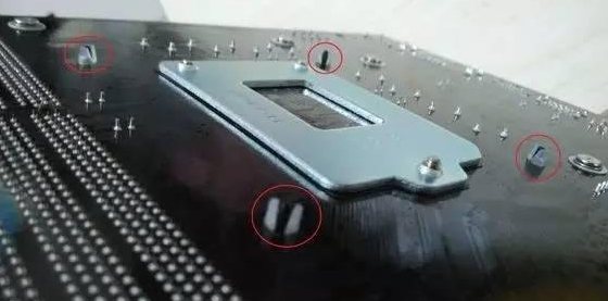 電腦如何組裝