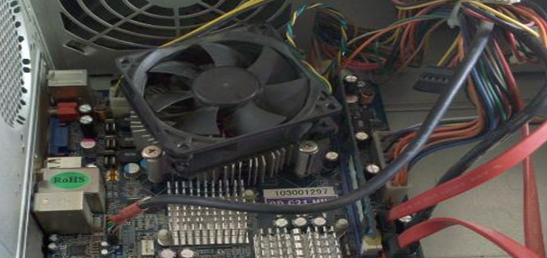電腦老是死機