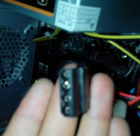 電腦